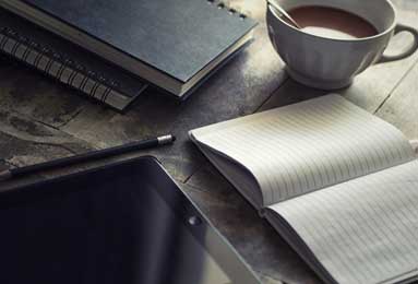 吴艳妮谈世锦赛：很感谢老天能眷顾我；我相信吴艳妮不止12秒73