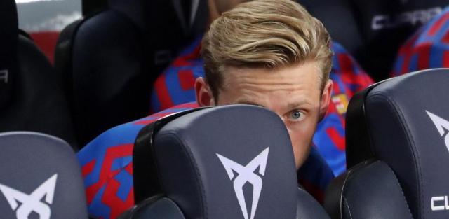 PG电子官方网站-德容一战翻盘回主力？皮克等退役？